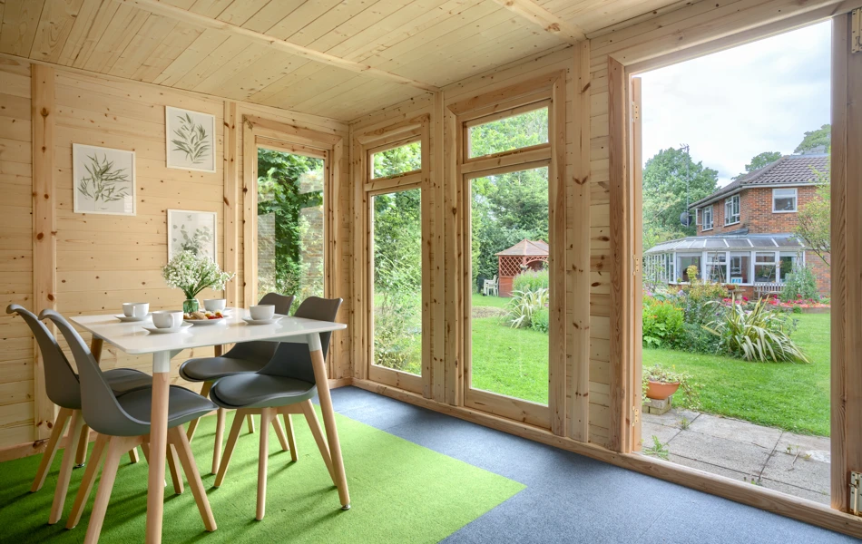 Pratt House summer house with table and chairs