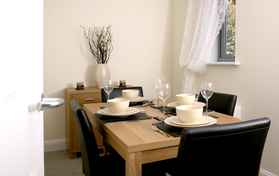 Resident dinning room at Abbeyfield Court, Southampton, SO31 6BF