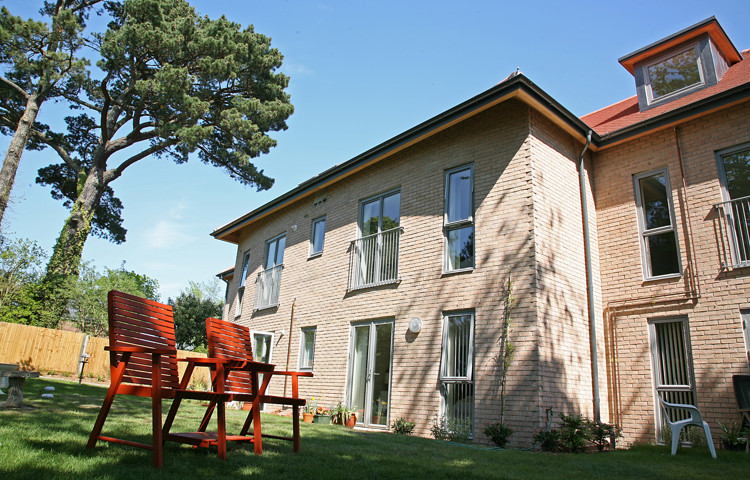 The outside of Abbeyfield Court, Southampton SO31 6BF (1)