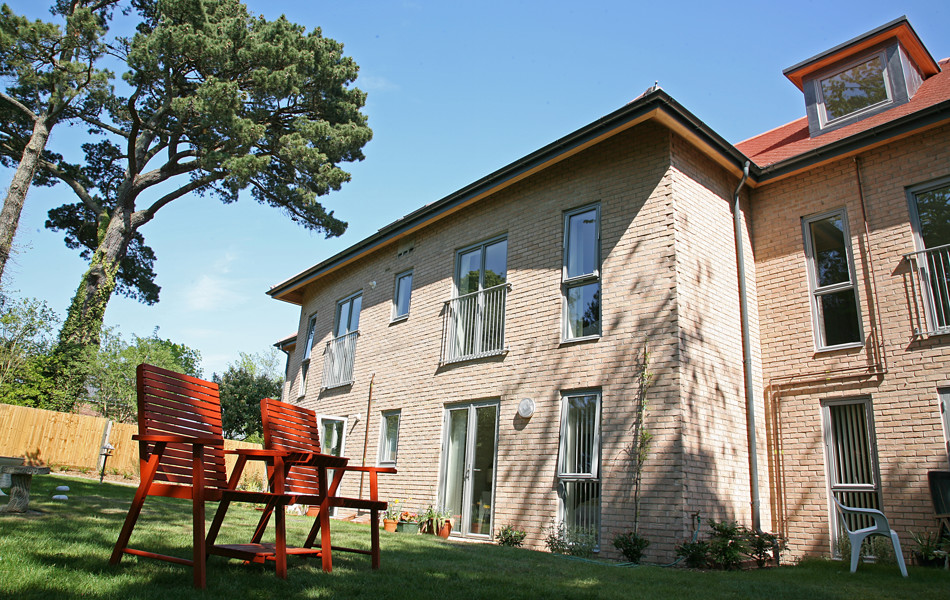 The outside of Abbeyfield Court, Southampton SO31 6BF (1)