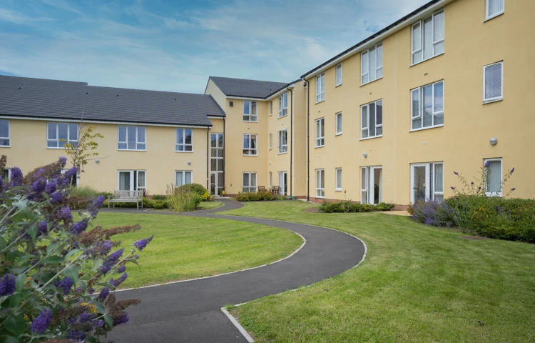 Outside garden view of Hope Bank View, Independent Living in Sunderland