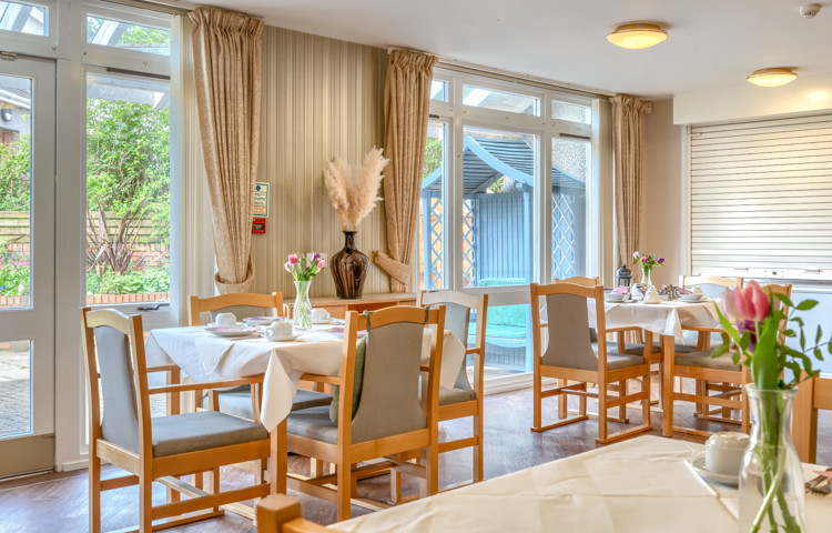 Communal Dining Room At Bradbury House