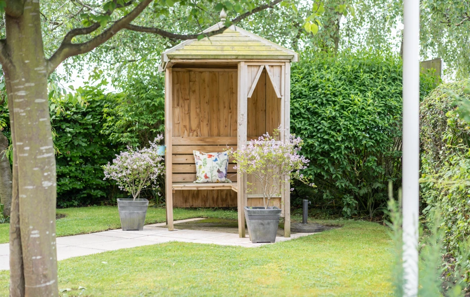pergola-in-the-garden-at Abbeyfield House, Lincoln LN1 3HJ