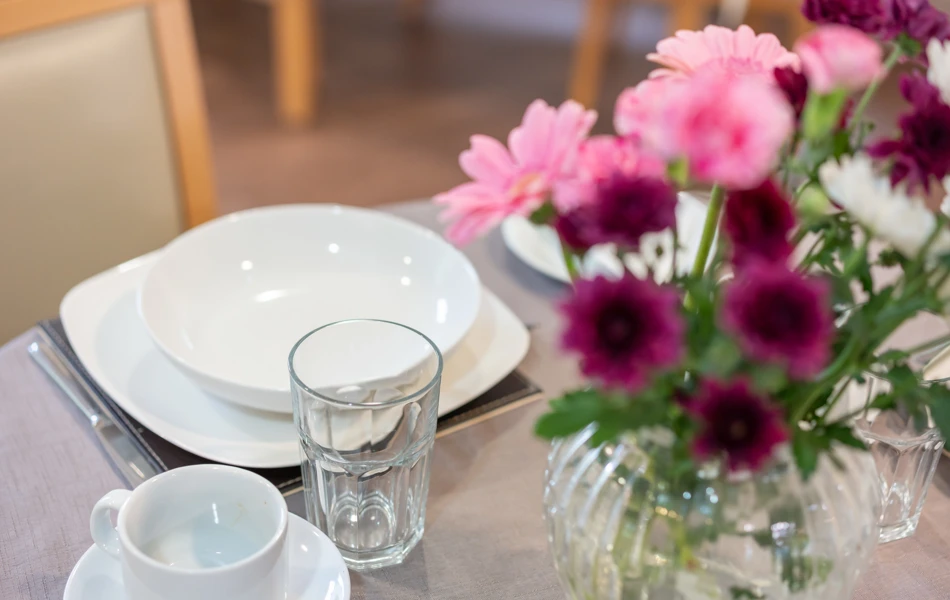 dinner-table-set-for-lunch-at Abbeyfield House, Cockermouth CA13 9RH